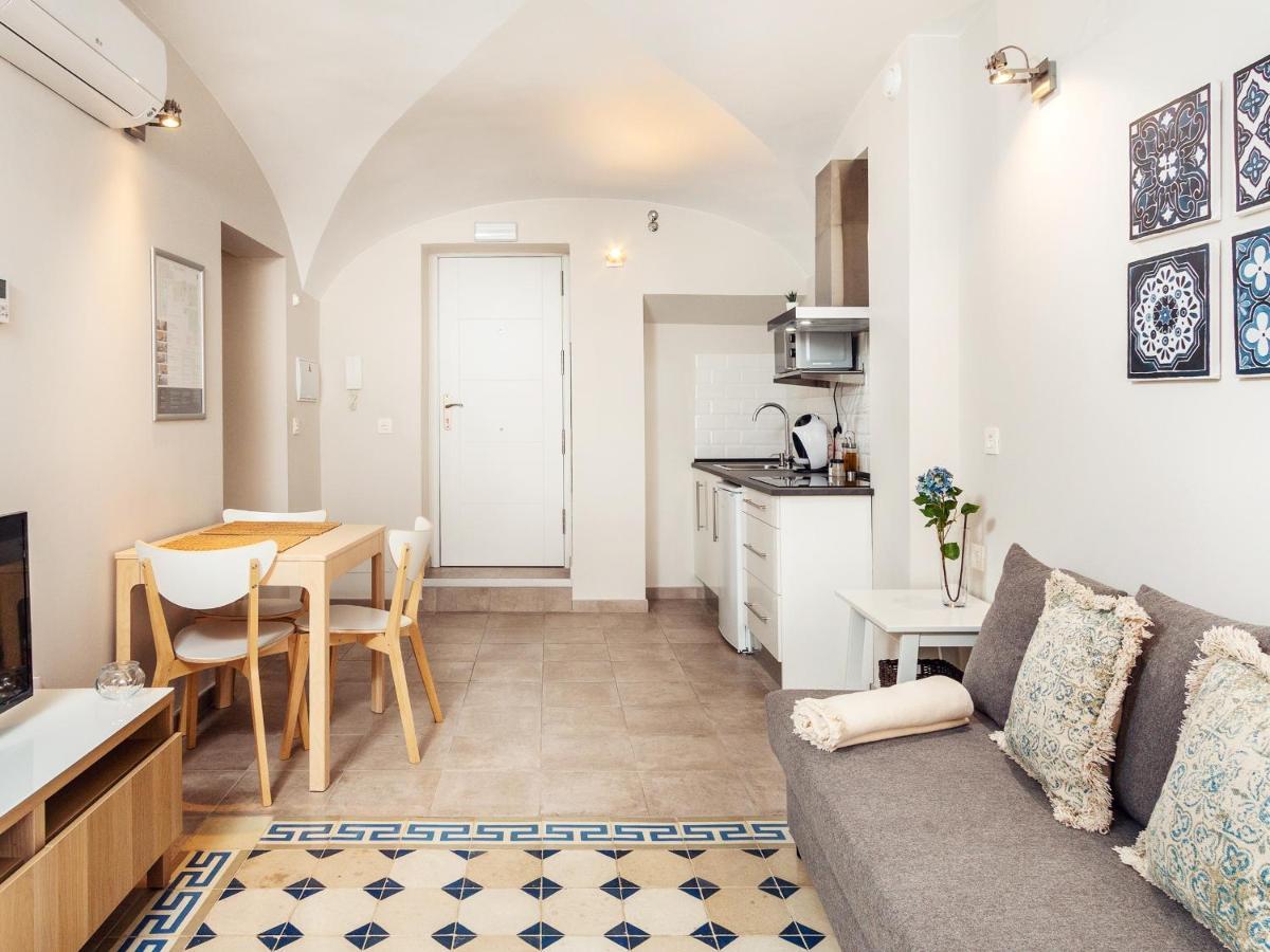 Apartamentos Plaza Mayor 35 Caces 외부 사진