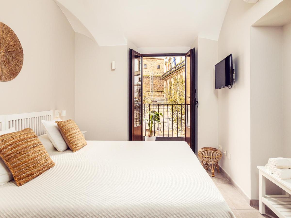 Apartamentos Plaza Mayor 35 Caces 외부 사진