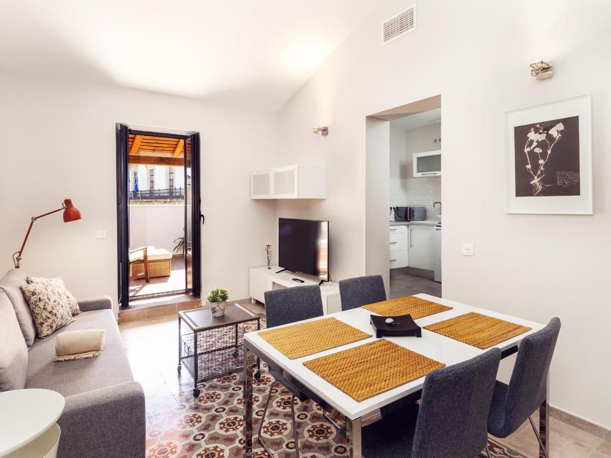 Apartamentos Plaza Mayor 35 Caces 외부 사진