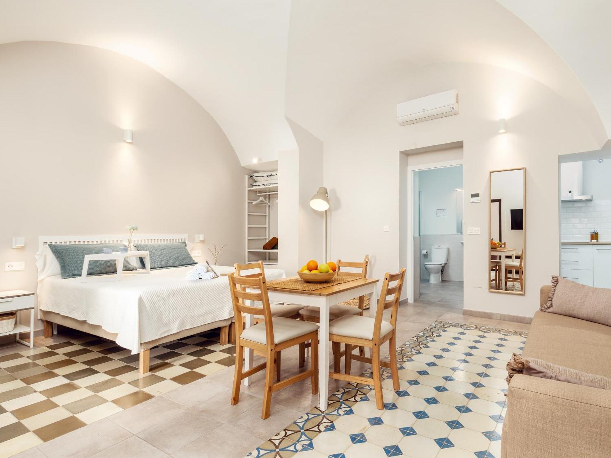 Apartamentos Plaza Mayor 35 Caces 객실 사진