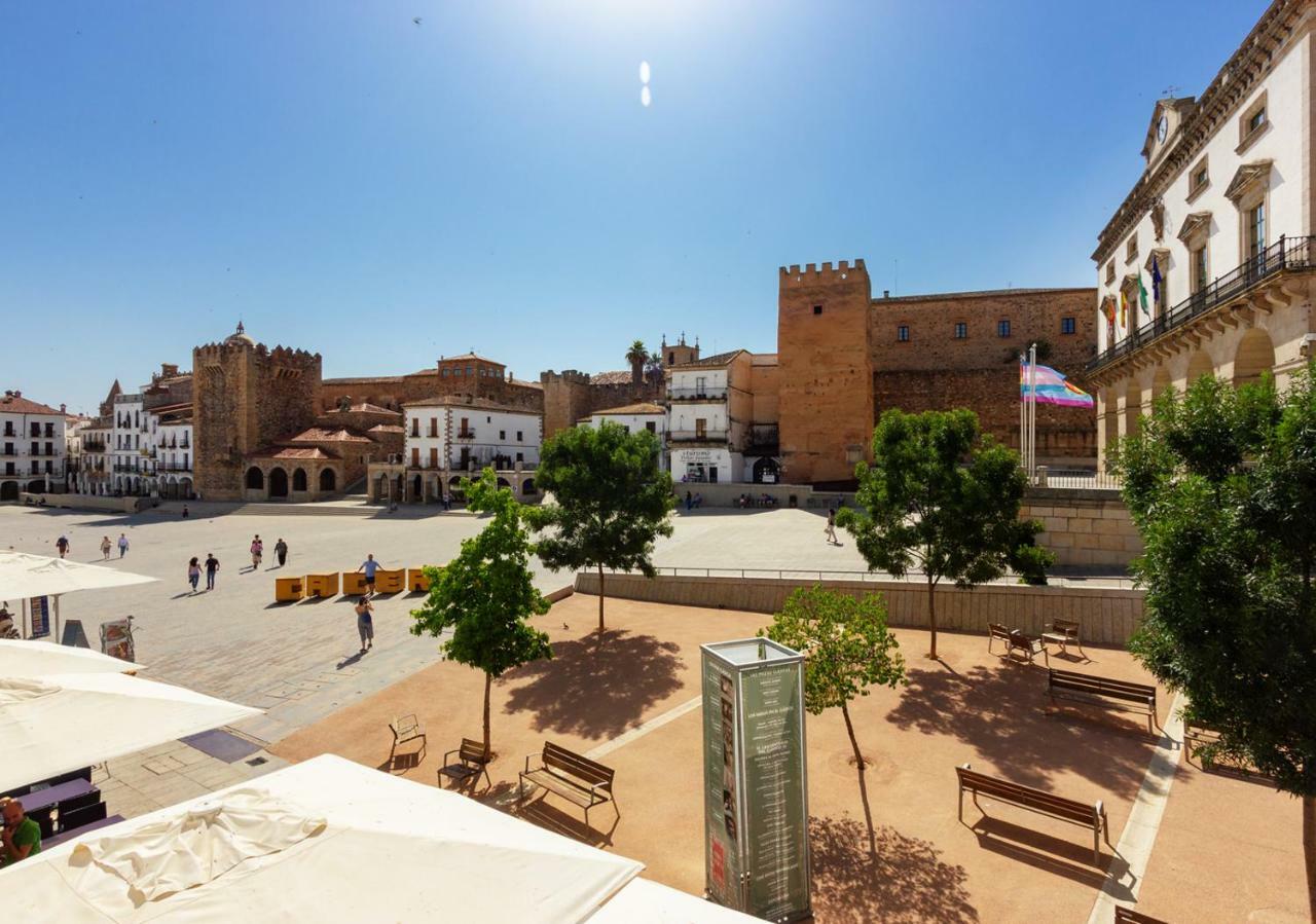 Apartamentos Plaza Mayor 35 Caces 외부 사진