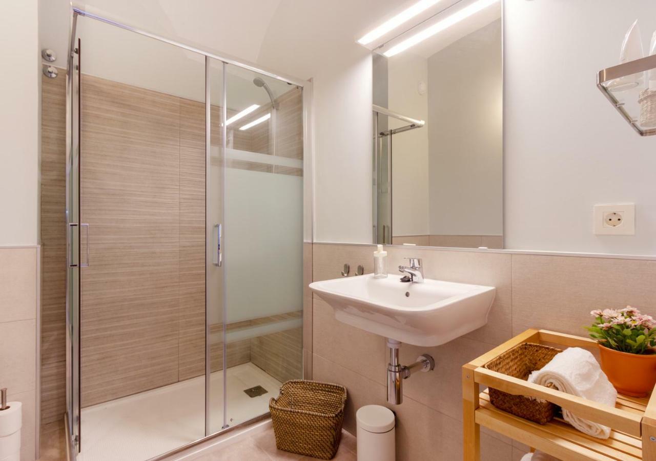 Apartamentos Plaza Mayor 35 Caces 외부 사진
